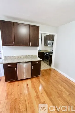 Rent this 4 bed apartment on 35 Sudan St