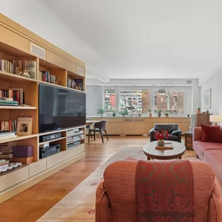 Buy this 2 bed house on 20 East 68th Street in New York, NY 10065