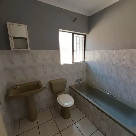 Image 6 - 363 De Wet Drive, Bendor Park, Polokwane, 0700, South Africa - Apartment for rent