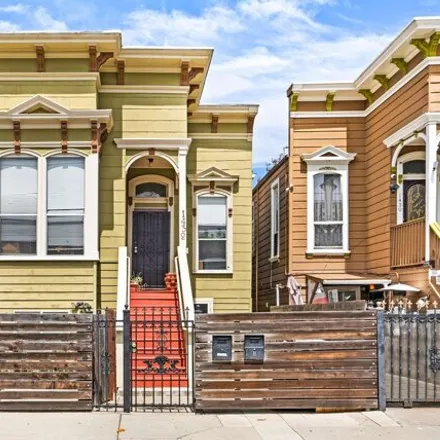 Buy this 6 bed house on 1432 12th Street in Oakland, CA 94626