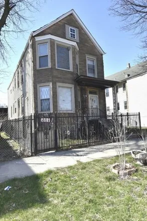 Buy this 5 bed house on 5938 South Laflin Street in Chicago, IL 60636