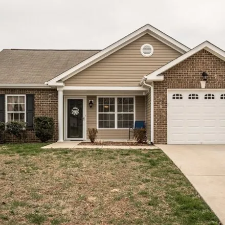 Rent this 3 bed house on 148 Granda Flora Drive in White House, TN 37188