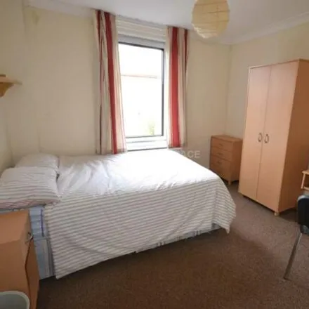 Rent this 1 bed house on 126 Basingstoke Road in Reading, RG2 0ET
