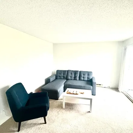 Image 2 - West 71st Avenue, Vancouver, BC, Canada - Room for rent