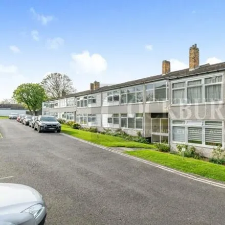 Buy this 2 bed apartment on Cedar Mount in London, SE9 4RU