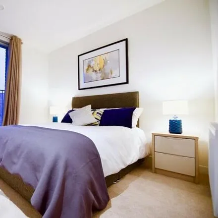 Image 5 - Victoria Road, London, W3 6HU, United Kingdom - Room for rent