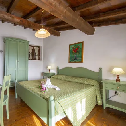 Rent this 2 bed apartment on Municipio di Gargnano in Vallesella, Via Roma 47