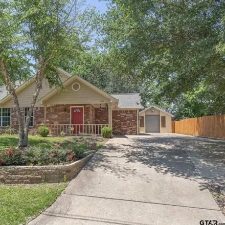 Buy this 3 bed house on 675 South Englewood Avenue in Tyler, TX 75701