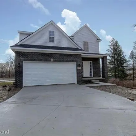 Buy this 4 bed house on 7-Eleven in 8791 North Wayne Road, Westland