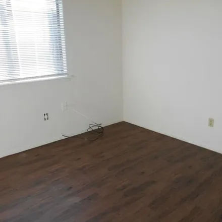 Image 4 - 132 North Troy Avenue, Lubbock, TX 79416, USA - House for rent