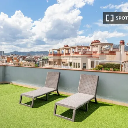 Rent this 3 bed apartment on Ministerio de Empleo y Seguridad Social in Carrer de Sant Antoni Maria Claret, 5