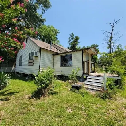Buy this 2 bed house on 493 North Martin Luther King Street in Madisonville, TX 77864