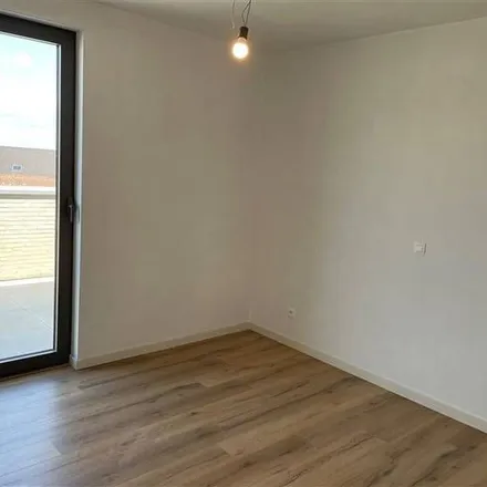 Rent this 2 bed apartment on Kanunnik Darisstraat 21A in 21B, 3840 Borgloon