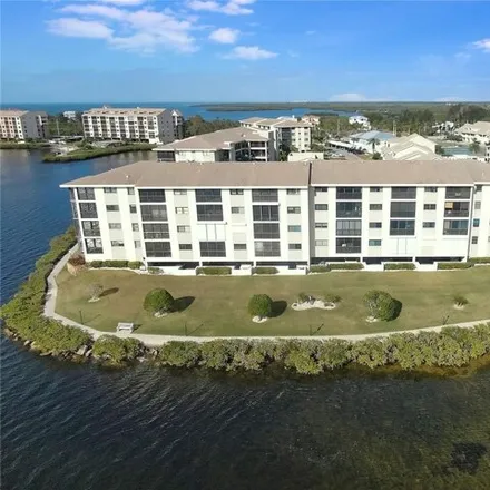 Buy this 2 bed condo on 8150 Brent St Apt 733 in Port Richey, Florida