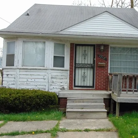 Buy this 3 bed house on 3252 Dupont Street in Flint, MI 48504