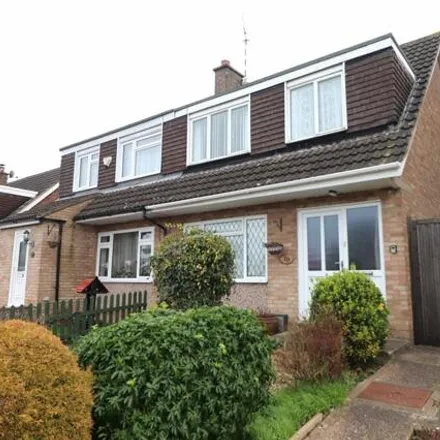 Buy this 3 bed duplex on St Andrews Drive in Daventry, NN11 4NX