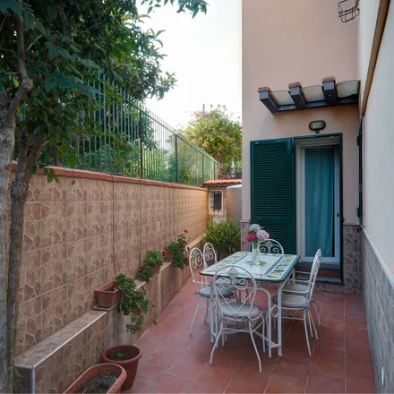 Image 8 - Via Casa Cirillo, 80058 Trecase NA, Italy - House for rent