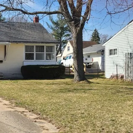Buy this 1 bed house on 653 Logan Avenue in Dixon, IL 61021