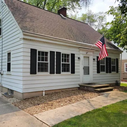 Buy this 3 bed house on 2325 Libal Street in Allouez, WI 54301