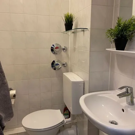Rent this 1 bed apartment on Malvenstraße 4 in 76189 Karlsruhe, Germany