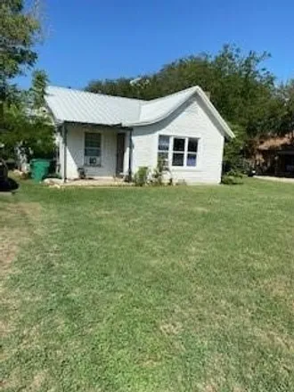Buy this 2 bed house on 140 South 7th Street in Jacksboro, Jack County