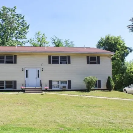 Buy this 8 bed house on 45 Norfolk Street in Sycaway, Troy