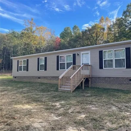 Buy this studio apartment on Jefferson Road in Rutherford County, NC 28114