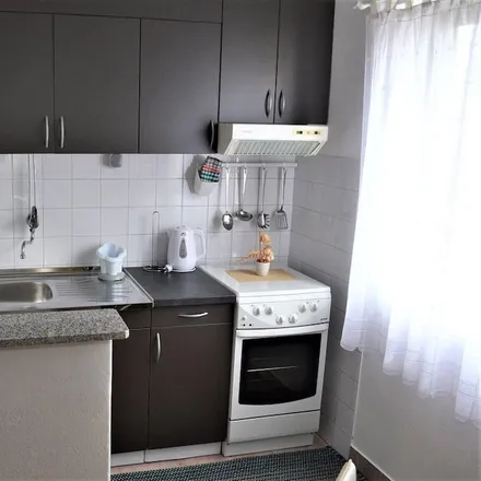 Image 1 - Vodice, Drašnice, Split-Dalmatia County, Croatia - Apartment for rent