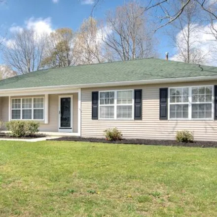 Buy this 3 bed house on 7 Emily Drive in Millville, NJ 08332