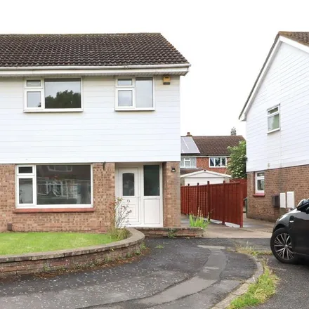 Rent this 3 bed duplex on Barsby Drive in Loughborough, LE11 5UH