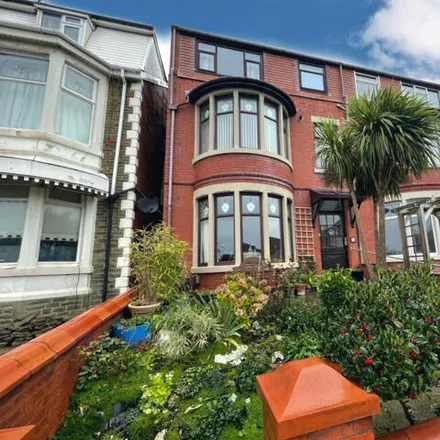 Buy this 4 bed duplex on Warbreck Hill Road in Blackpool, FY2 9SU