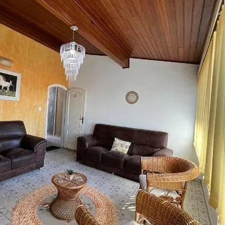 Buy this 3 bed house on Rua Waldomiro Lyra in Jardim Aeroporto, Itu - SP