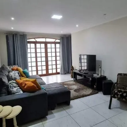 Buy this 5 bed house on Rua Marina in Campestre, Santo André - SP