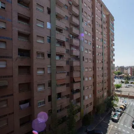 Image 2 - Carrer de la República de Guinea Equatorial, 192-200, 46022 Valencia, Spain - Apartment for rent