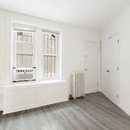 Rent this 2 bed apartment on 207 West 136th Street in New York, NY 10030