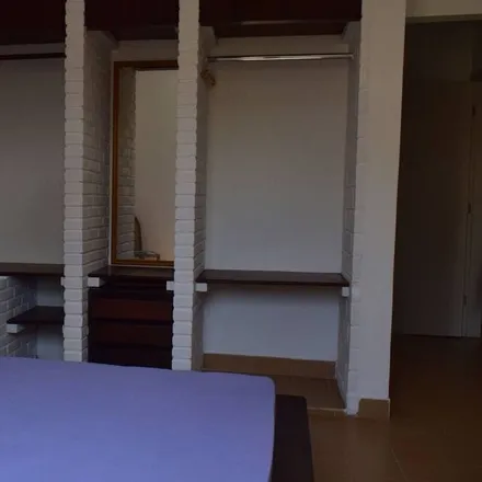 Rent this 3 bed house on Jardim Villagio Ghiraldelli in Hortolândia - SP, 13186-051