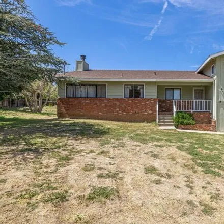 Buy this 3 bed house on 9305 Deer Trail in Piñon Pines, Kern County