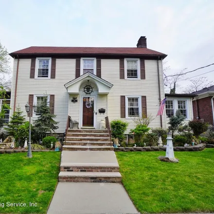 Buy this 3 bed house on 20 Normalee Road in New York, NY 10305
