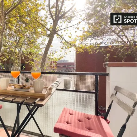 Rent this 3 bed apartment on Carrer del Maresme in 114, 08019 Barcelona