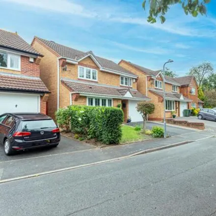 Buy this 4 bed house on Cirencester Close in Burcot, B60 2RE