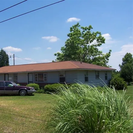 Buy this 3 bed house on Peach Parkway in Biss, Peach County