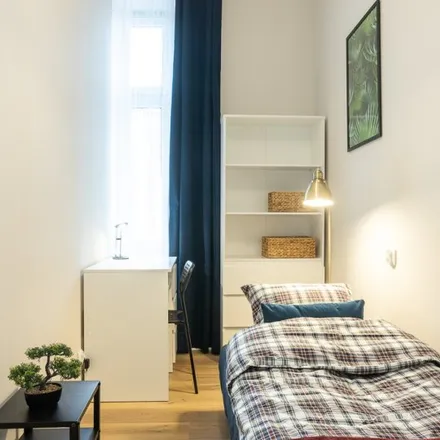 Rent this 12 bed room on Świętego Wincentego 24 in 50-251 Wrocław, Poland