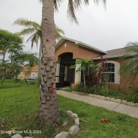 Image 2 - 571 Olsmar St SW, Palm Bay, Florida, 32908 - House for rent