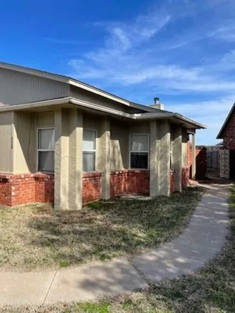 Buy this 3 bed house on 470 Southwest 80th Street in Lawton, OK 73505