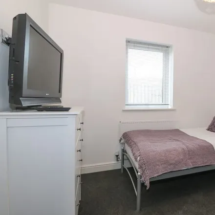Image 6 - Pwllheli, LL53 5YR, United Kingdom - Townhouse for rent