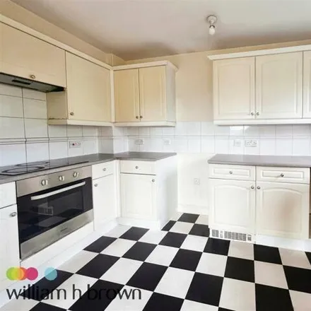 Image 5 - 33 to 64, Trelawney Place, South Ockendon, RM16 6YJ, United Kingdom - Room for rent