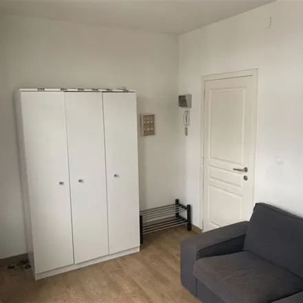 Rent this 1 bed apartment on Schoytestraat 37 in 2000 Antwerp, Belgium