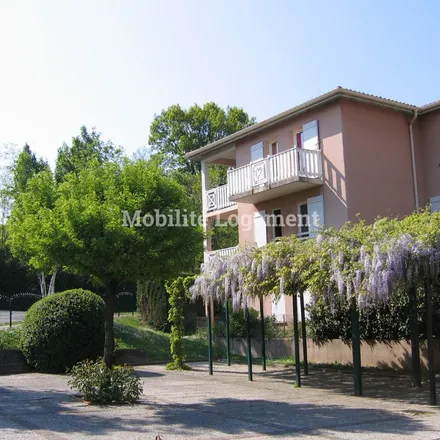 Image 2 - 8 Chemin de Montluzin, 69380 Lissieu, France - Apartment for rent