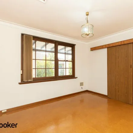 Rent this 3 bed apartment on Rhonda Avenue in Willetton WA 6148, Australia