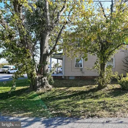 Image 1 - 720 Perimore Street, Cambridge, MD 21613, USA - House for sale